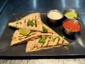 Quesedilla med kylling - TAKEAWAY