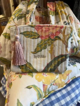 Zipper Pouch