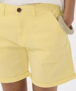 Brita Shorts
