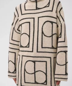 Hedaya Pullover