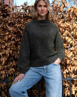 Lea Sweater