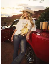 Lainey Wilson Glitter Flare Jeans - Wrangler