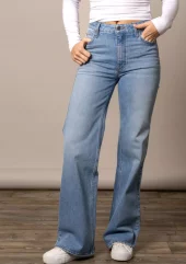 Zoey Light Wash Jeans - Kimes Ranch