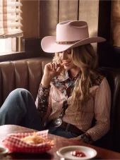 Lady's Lainey Wilson PRARIE SHIRT - Wrangler