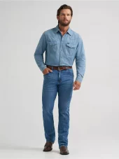Men's Wrangler Retro® Slim Fit Bootcut Jean
