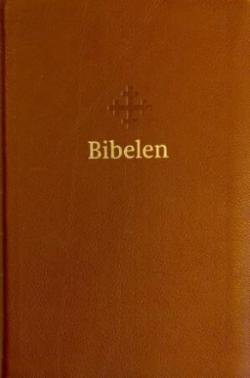 Bibel 2011, medium, lys brun skinn (BM)