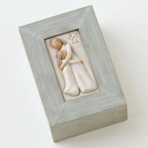 Willow Tree - Mother and Daughter Memory Box (26626)