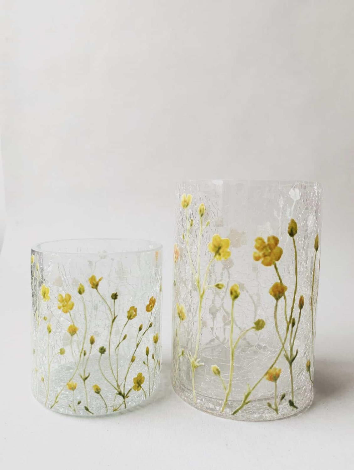 Lysglass smørblomst