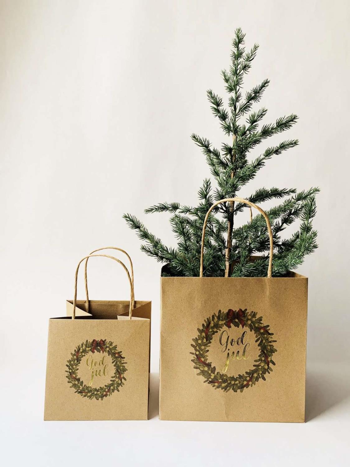 Gavepose «God jul» krans