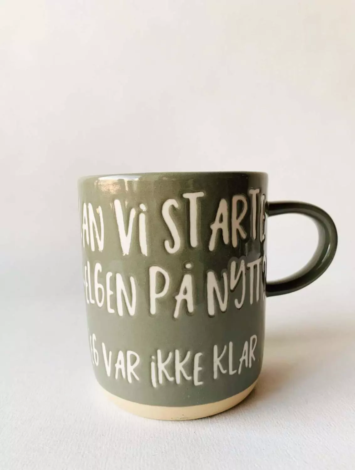 Tekstkrus "Kan vi starte helgen på nytt?"