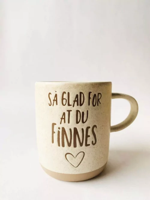 Tekstkrus "Så glad for at du finnes"
