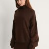 NA-KD high neck knitted sweater, brun strikkegenser