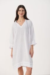 gallery-11082-for-30307652-bright white