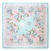 Intex Skandia skjerf m/blomster 70x70cm, lys grønnblå