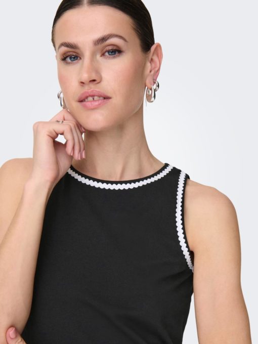 gallery-20944-for-15348401-black/cloud dancer
