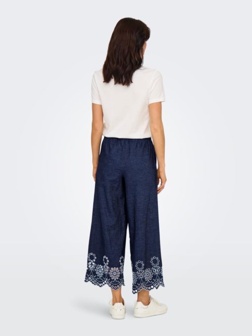 gallery-20957-for-15352785
