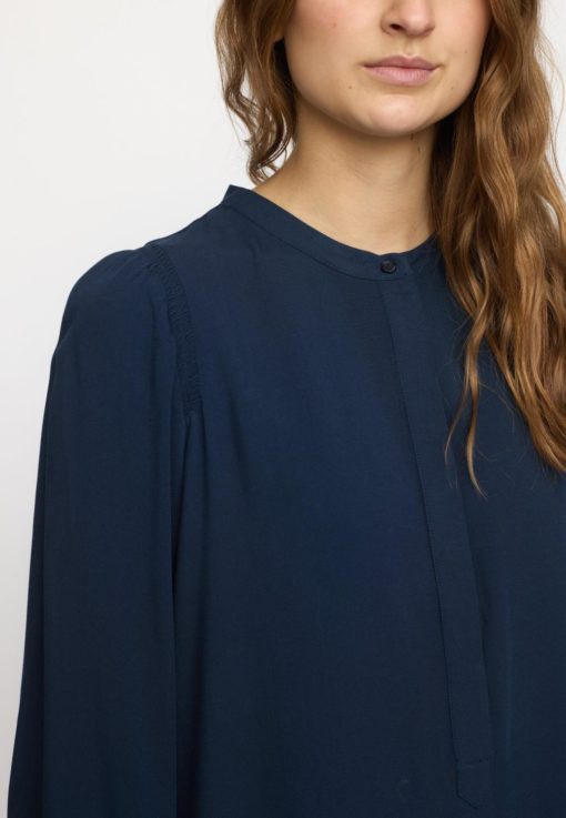gallery-21245-for-SR424-700-235