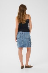 gallery-21309-for-105140389-100121