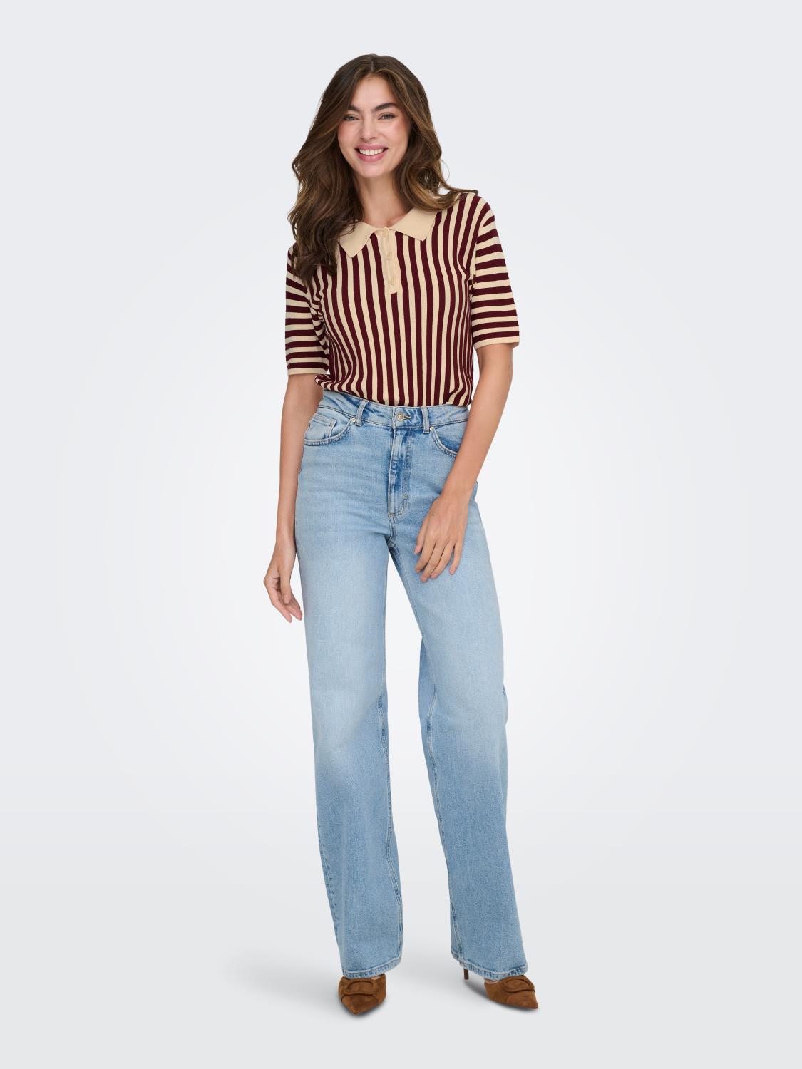 gallery-22532-for-15354079-burgunder