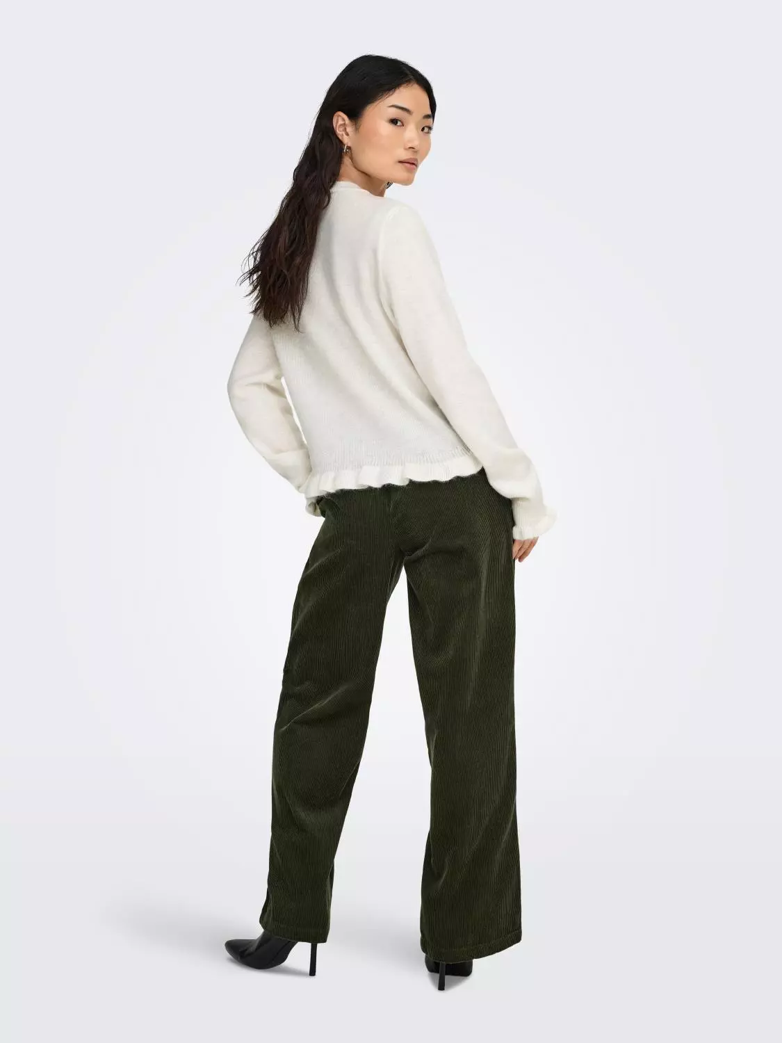 gallery-24471-for-15363485-cloud dancer