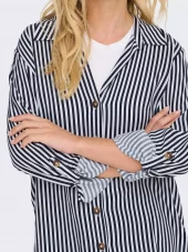 gallery-24769-for-15329311-white/sky captain