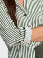 gallery-24781-for-15329311-white/sea spray