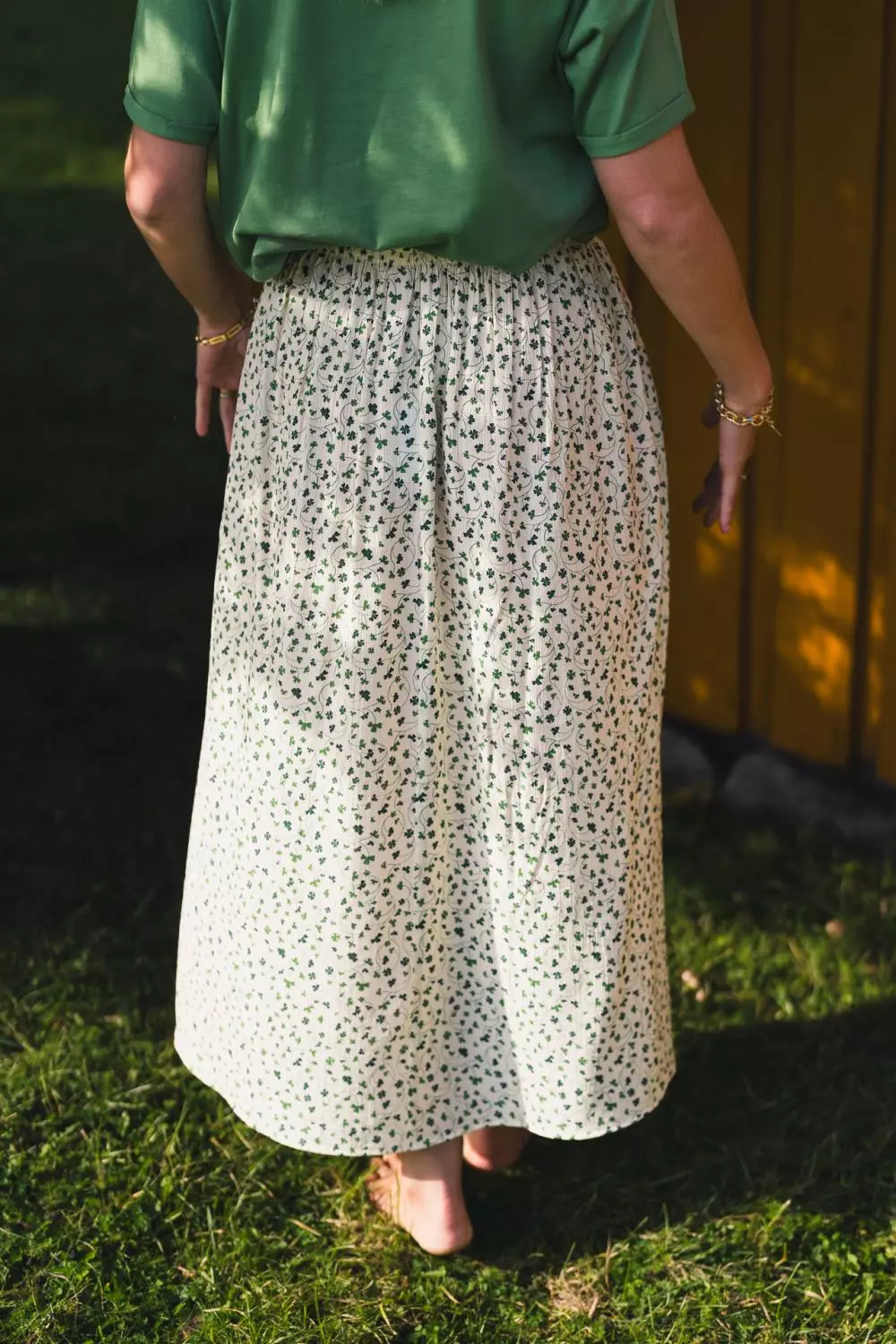 gallery-26424-for-19089-eng ivy flower