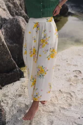 Raus Irene HW Skirt, offwhite/gul blomstret