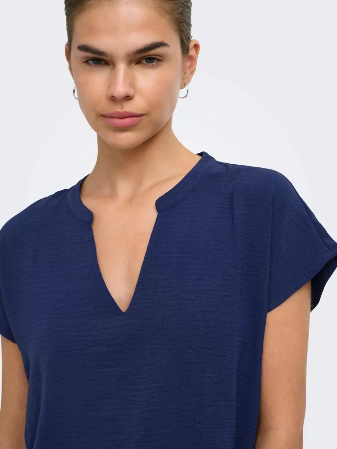 gallery-26801-for-15249287-medieval blue