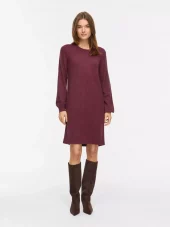 gallery-26869-for-14115280-burgunder