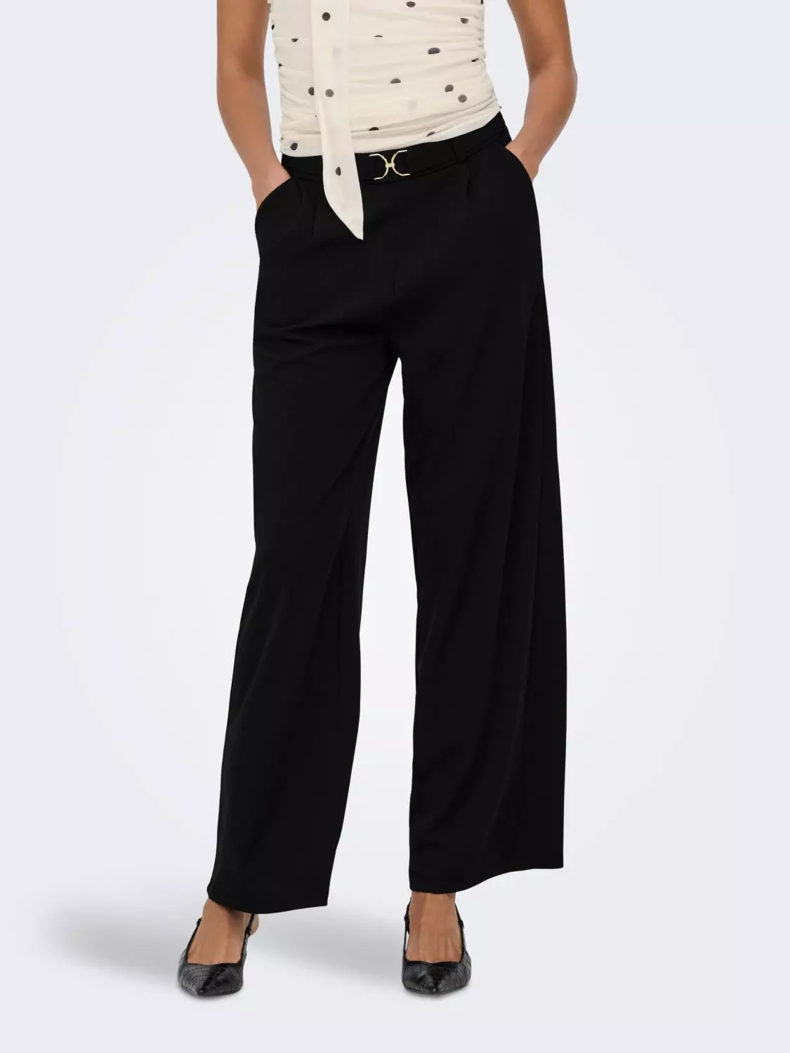 gallery-27249-for-15360117-black/belt