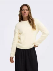 gallery-27923-for-15376604-cloud dancer
