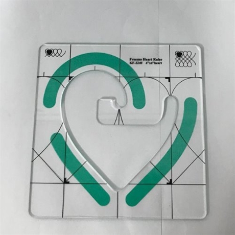 Linjal Freemo Heart Ruler 4x4 inch