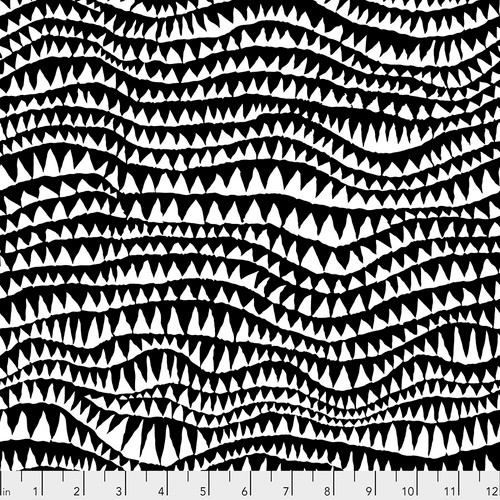 Kaffe Fassett Collective – PWBM060.BLACK - Sharks Teeth - Black