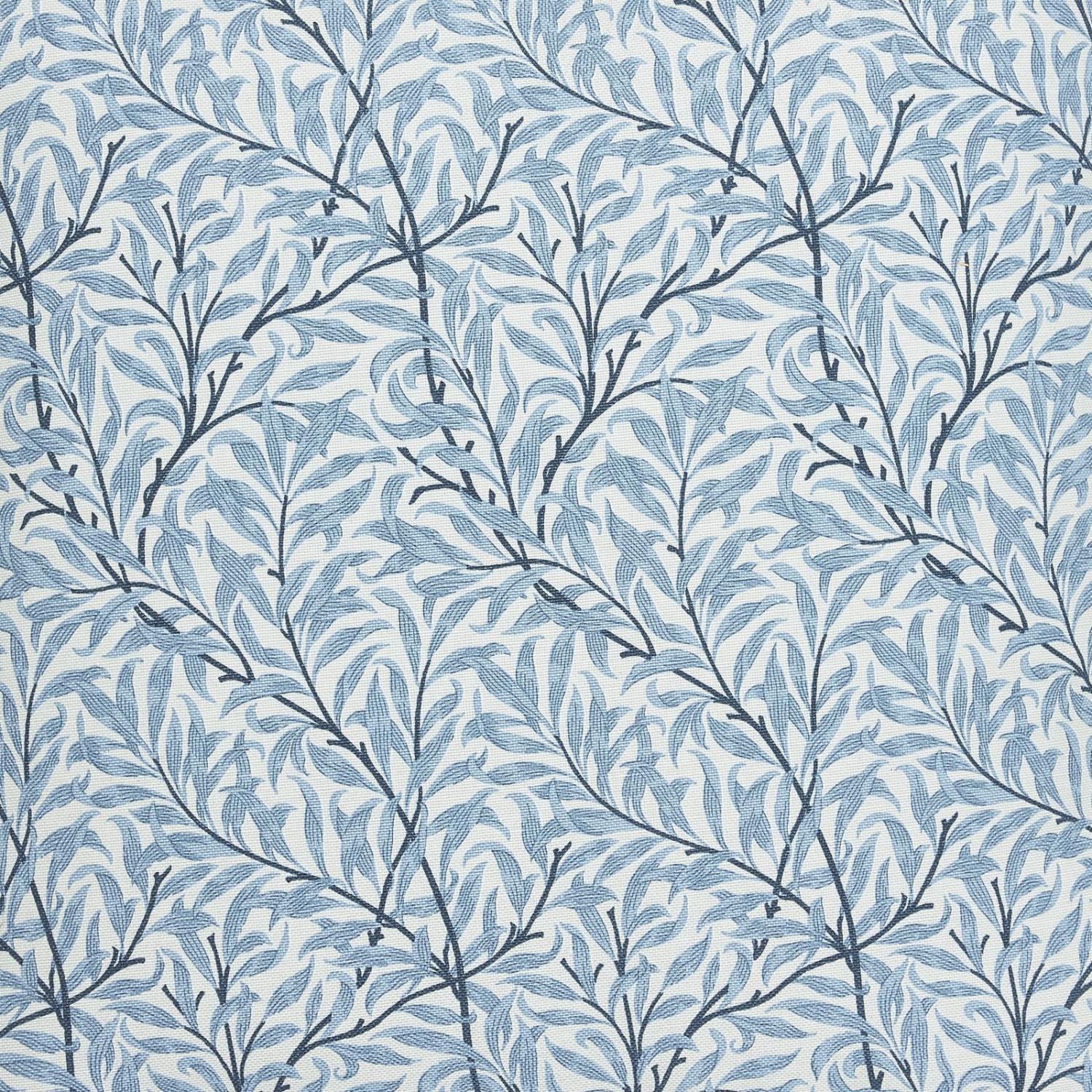 Ramas - Blått bladmønster på lyseblå bakgrunn