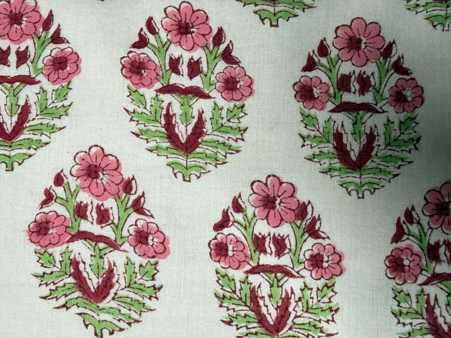 Anouska - Blokktrykket stoff fra India, voile