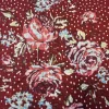 Mønstret lin rød med roser