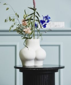AVAJI lower body, vase, white