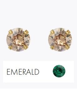 Classic stud earrings, emerald