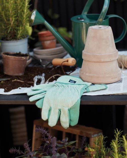 Lexington Iron Watering Can, green