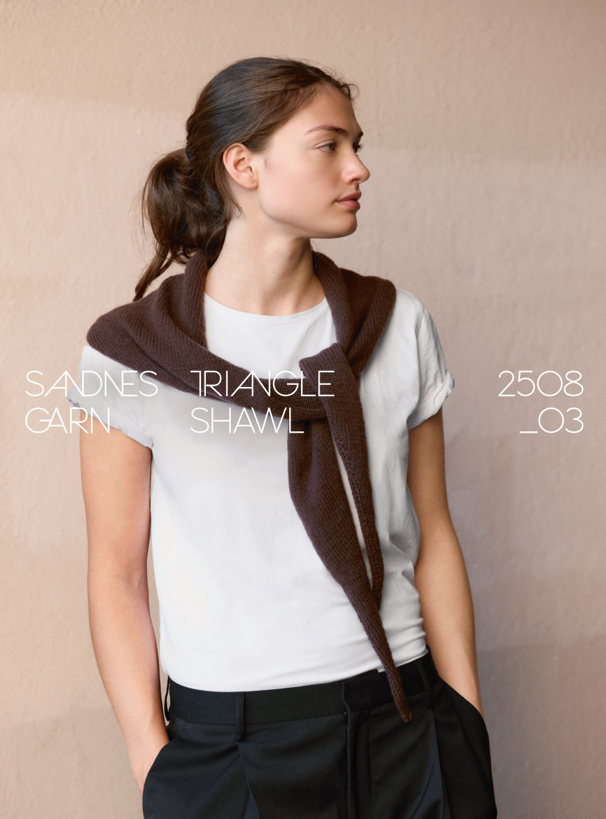 2508-03 TRIANGLE SHAWL