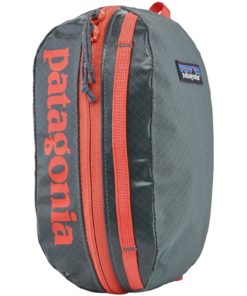 Patagonia  Black Hole Cube - Small Plume Grey