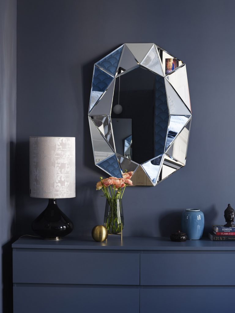 diamond L reflections