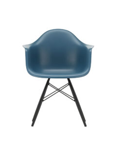 Eames Plastic Armchair RE DAW Black Maple
