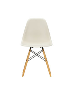 Eames Plastic Side Chair RE DSW Golden Maple