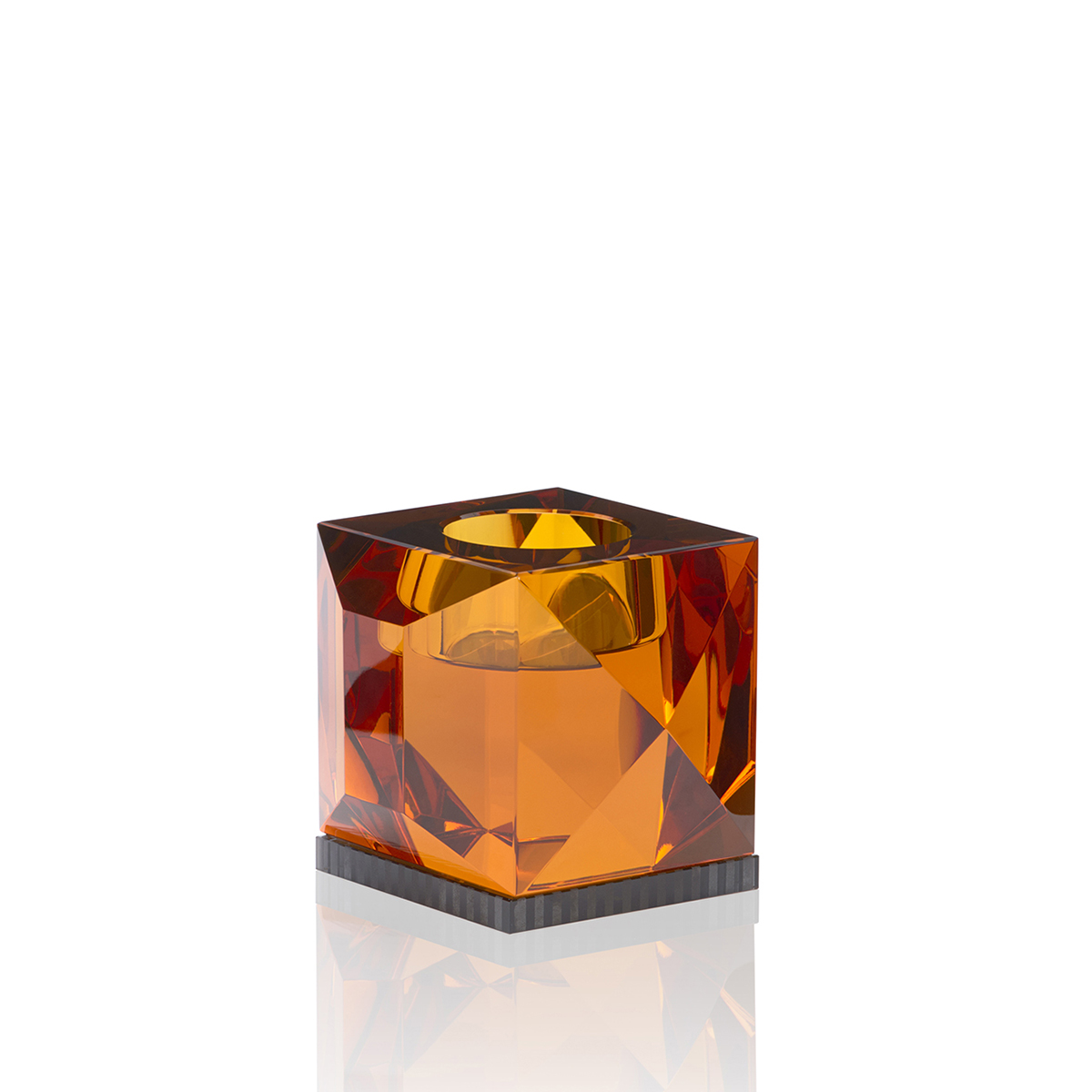 lysetsake i krystall i amber og sort