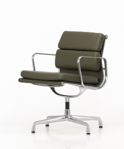 Soft Pad Chair EA207 L50 Polished