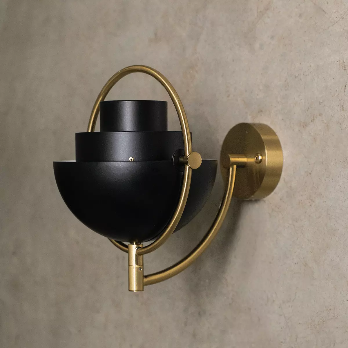 gallery-38433-for-GU10141355