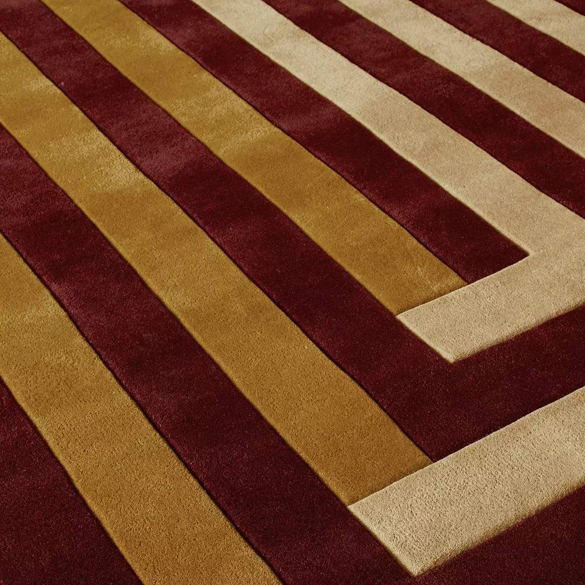 gallery-38506-for-TKLAMB180270