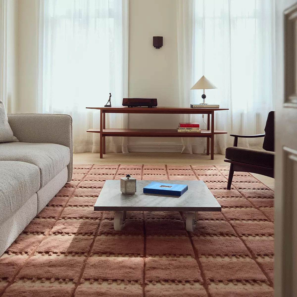 gallery-38552-for-SHLILRU180270